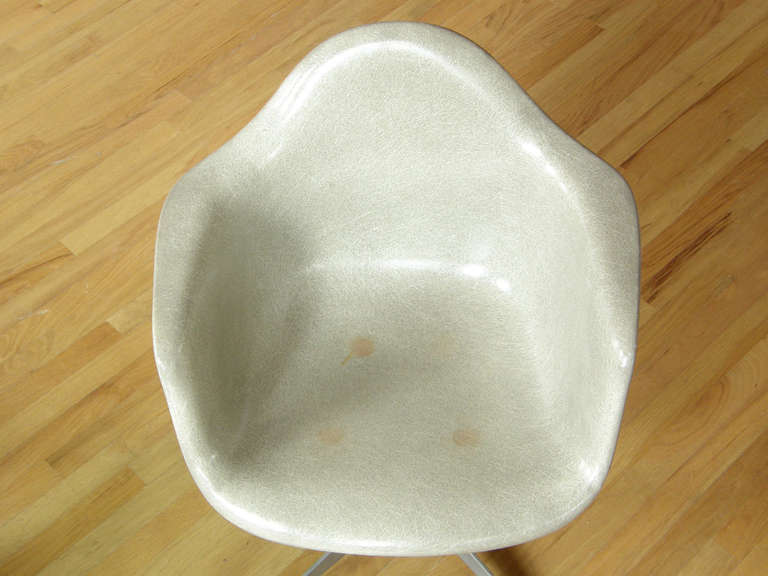 Set of Eight Eames Fiberglass Chairs 2