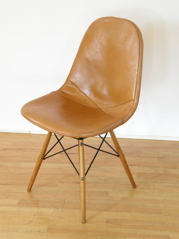 Charles Eames Dowel Chair