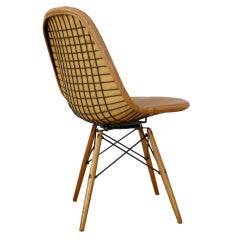 Charles Eames Dowel Chair