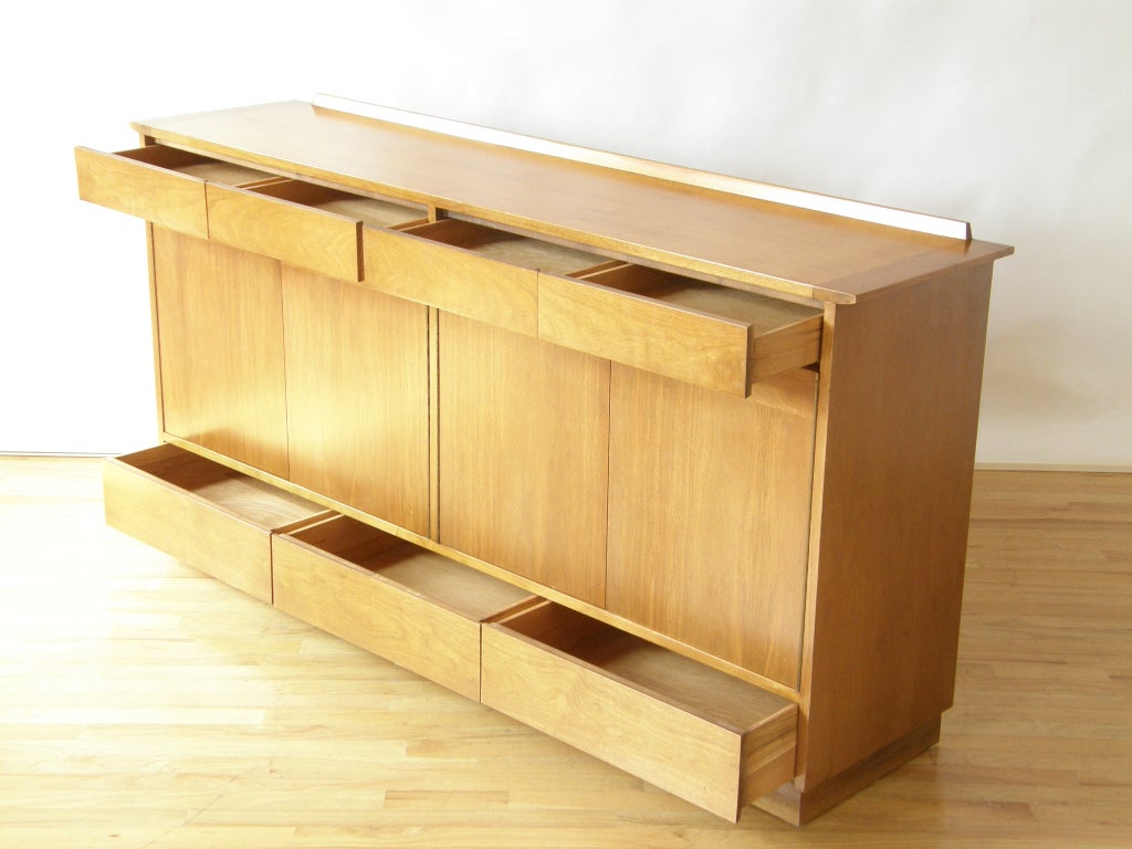 William Pahlmann Sideboard In Good Condition In Chicago, IL