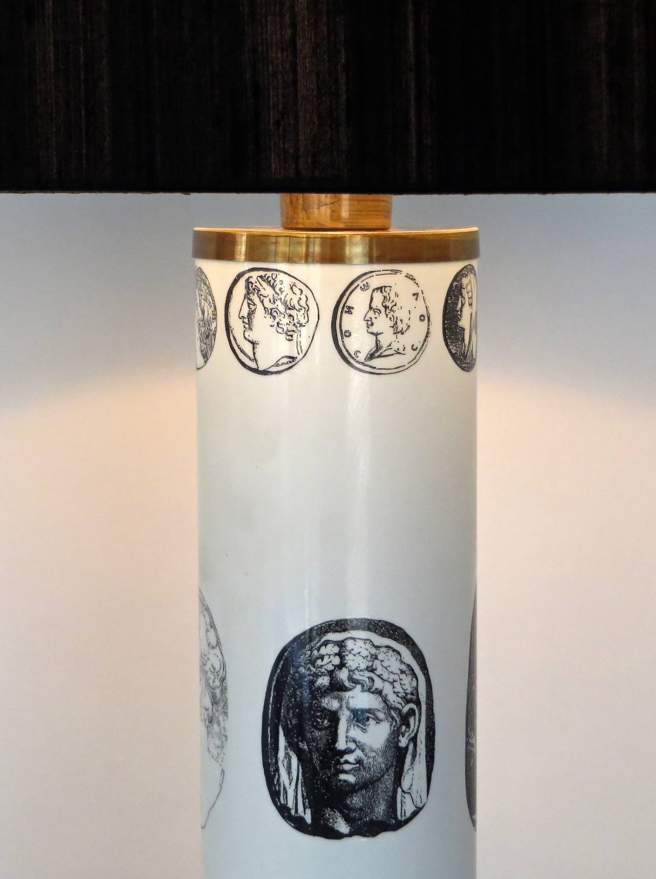 Mid-20th Century Piero Fornasetti Enameled White and Black Cameo Table Lamp