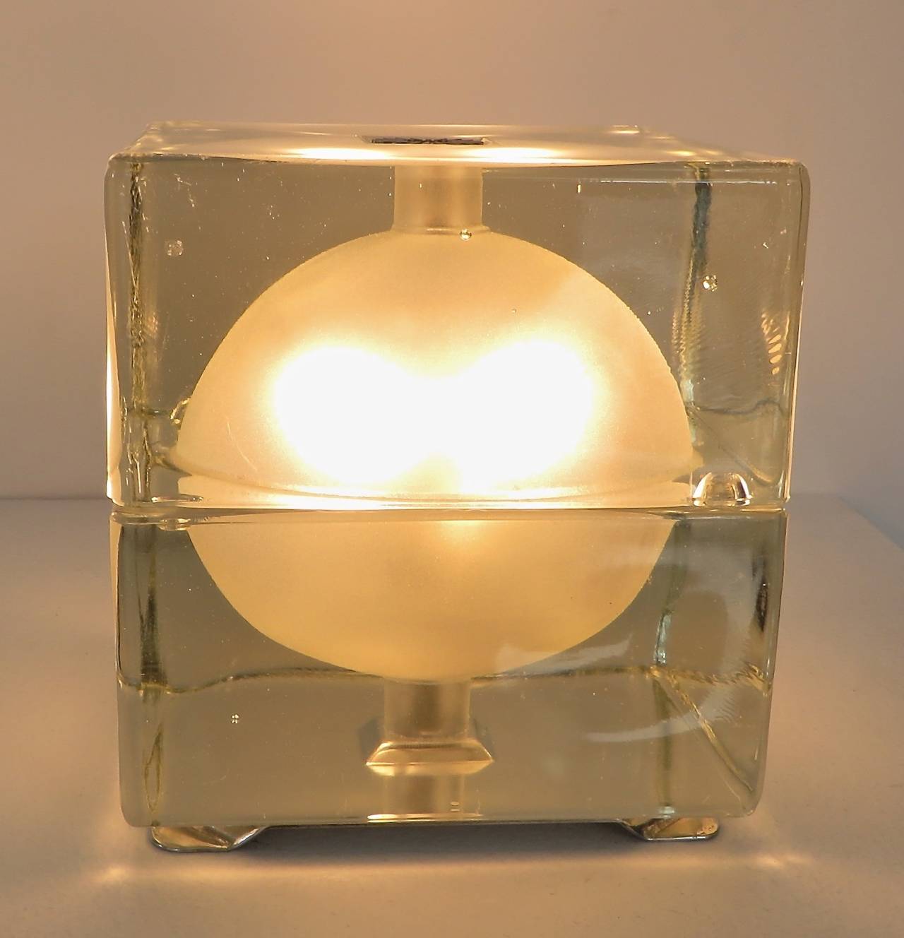 Cubosfera Italian Glass Table Lamp by Alessandro Mendini by Fidenza Vetraria 2