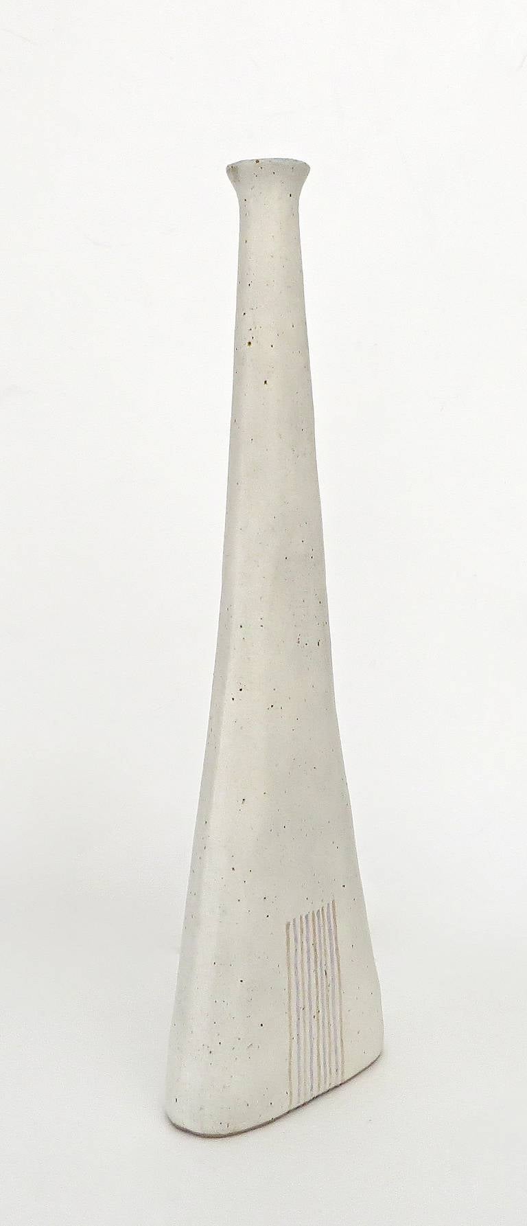 Very Large Italian Ceramic Bottle Vase by Bruno Gambone In Excellent Condition In Chicago, IL