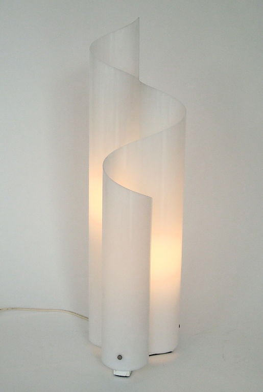 Italian Chimera Table Lamp by Vico Magistretti for Artemide