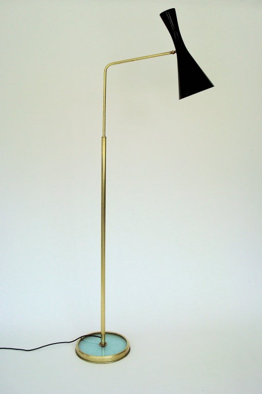 Elegant Floor Lamp by Fontana Arte, Italian c 1970. All brass construction with the 