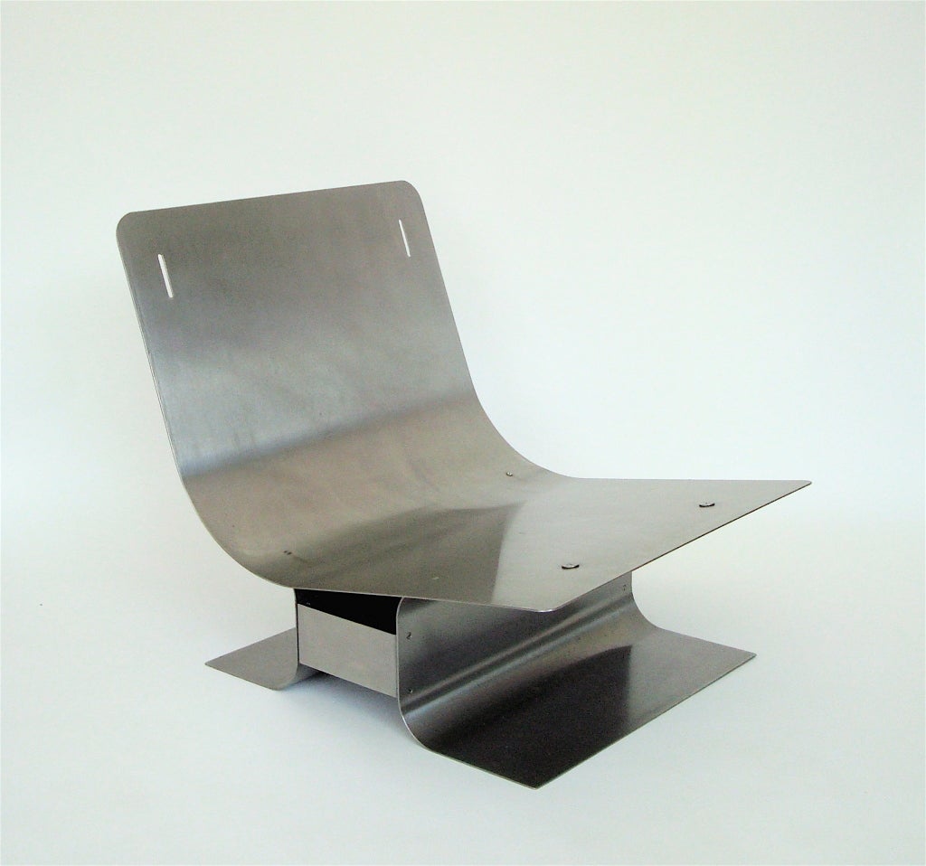 Late 20th Century Pair of French Stainless Steel lounge Chairs by Francois Monnet