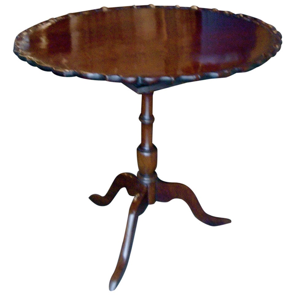 19th Century American or English Tea or Center Tilt-Top Table For Sale