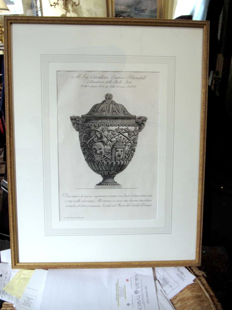 Single 18th Century Italian Neoclassical Engraving of Urn in Giltwood Frame In Excellent Condition In Buchanan, MI