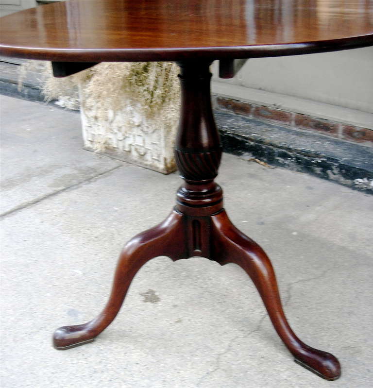 British George III Mahogany Tilt-Top Table with Single Plank Top