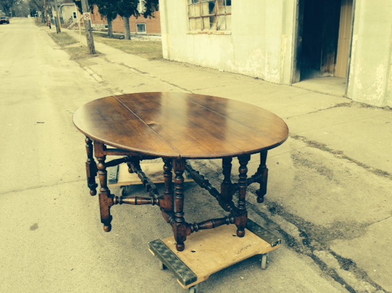 English, Handcrafted 17th Century Style Drop-Leaf Table For Sale 3
