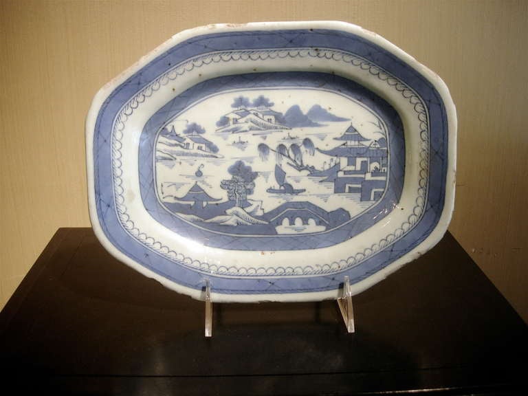 19th Century Collection Of Three Chinese Export Canton Platters