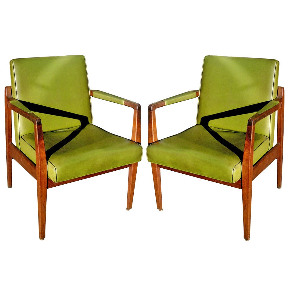 Pair of Mid-Century Leather and Solid Mahogany Armchairs For Sale