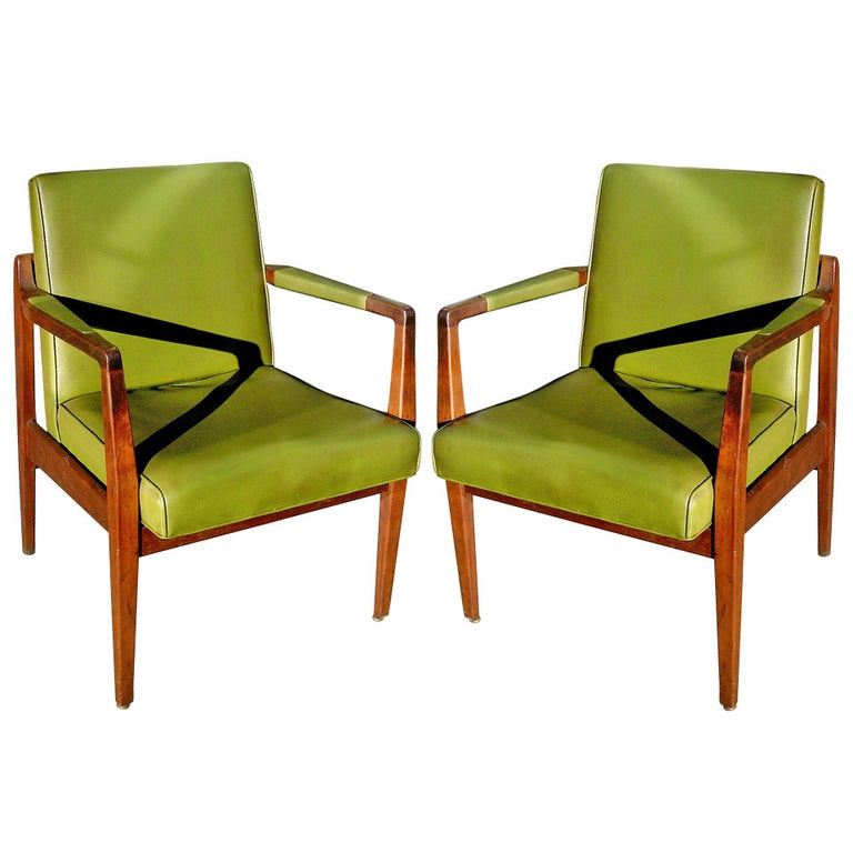 Pair of MidCentury Leather and Solid Mahogany Armchairs For Sale at