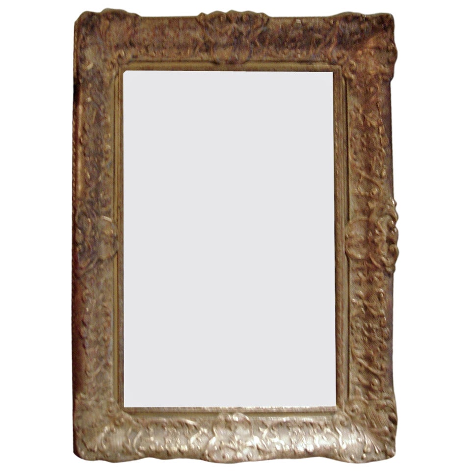 Cadre en bois doré du 19ème siècle avec nouveau miroir en vente