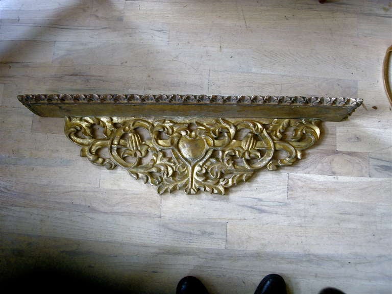 Very Nice Pair Of 19th Century Carved Wood Wall Brackets With Gold Leaf Decoration