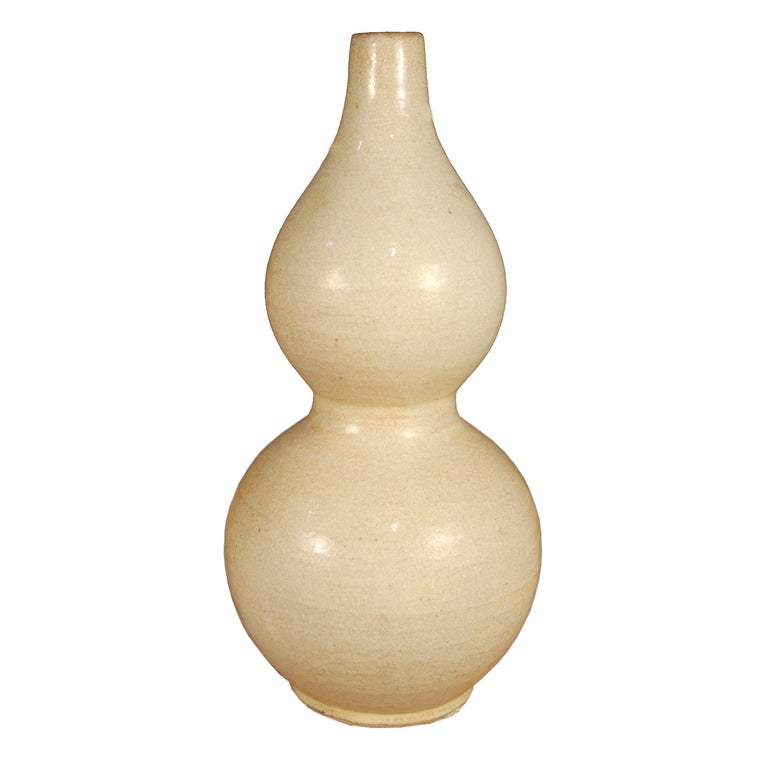 Crackle-Glazed Double-Gourd Vase