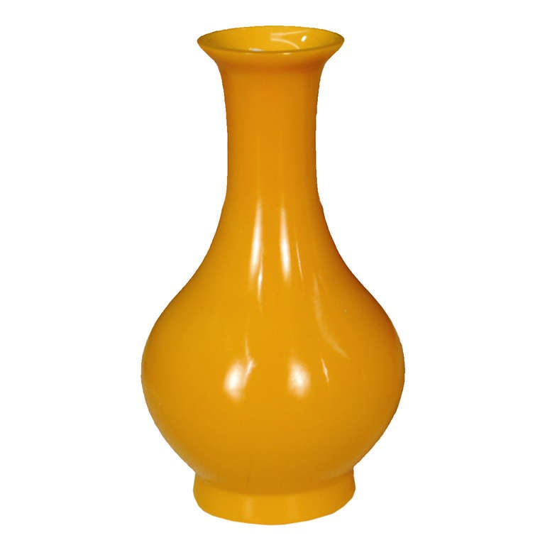 An Early 20th Century Chinese Pair of Goldenrod Peking Glass Vases