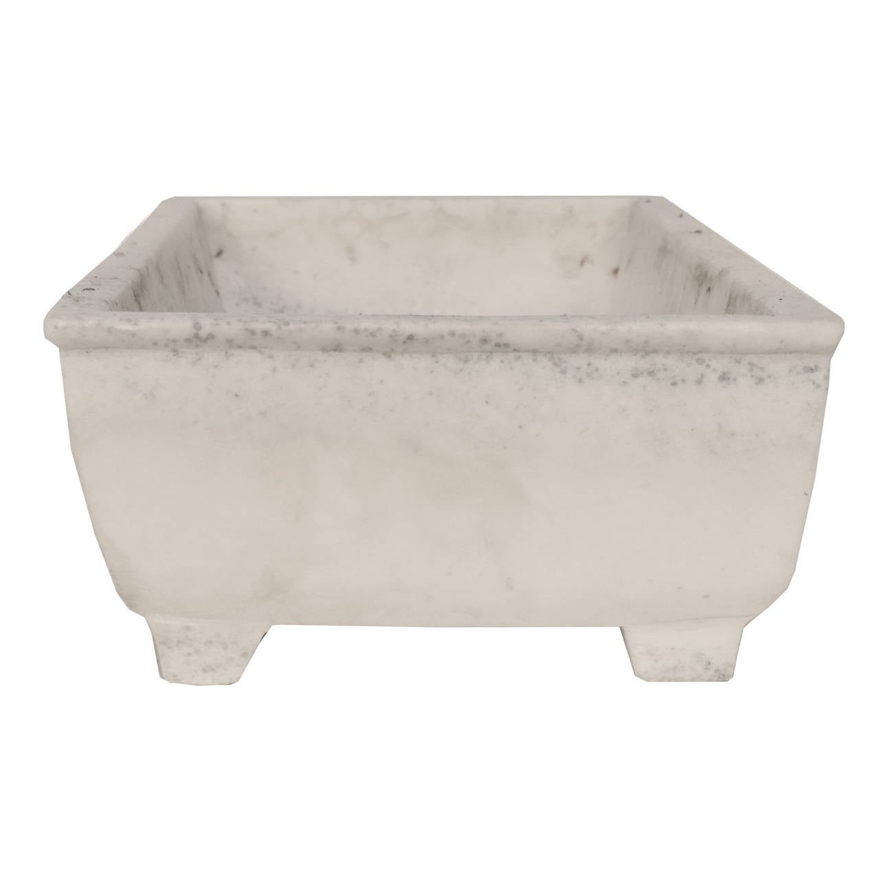 Early 20th Century Petite Marble Trough In Excellent Condition In Chicago, IL