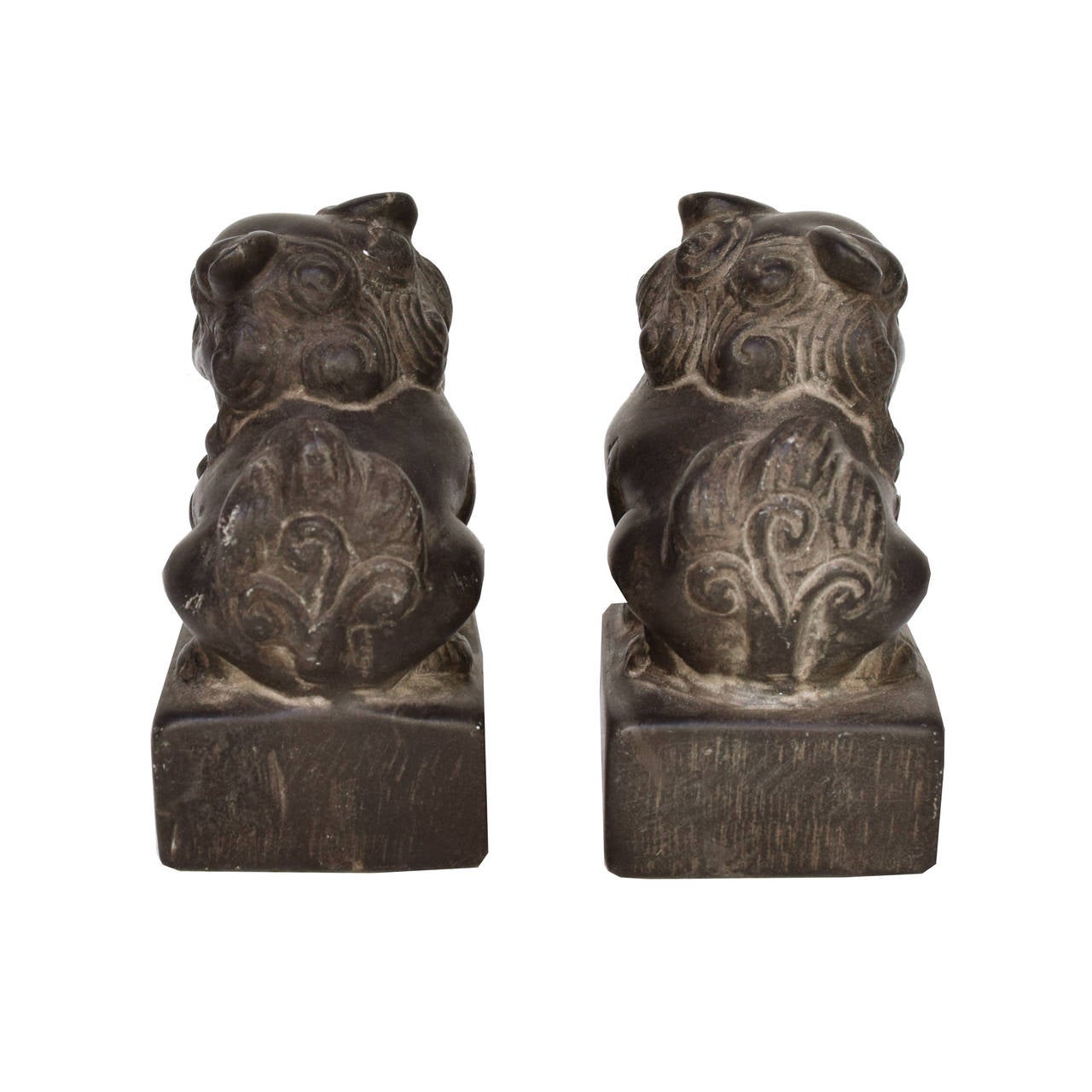 Pair of Early 19th Century Chinese Petite Fu Dog Charms In Excellent Condition In Chicago, IL