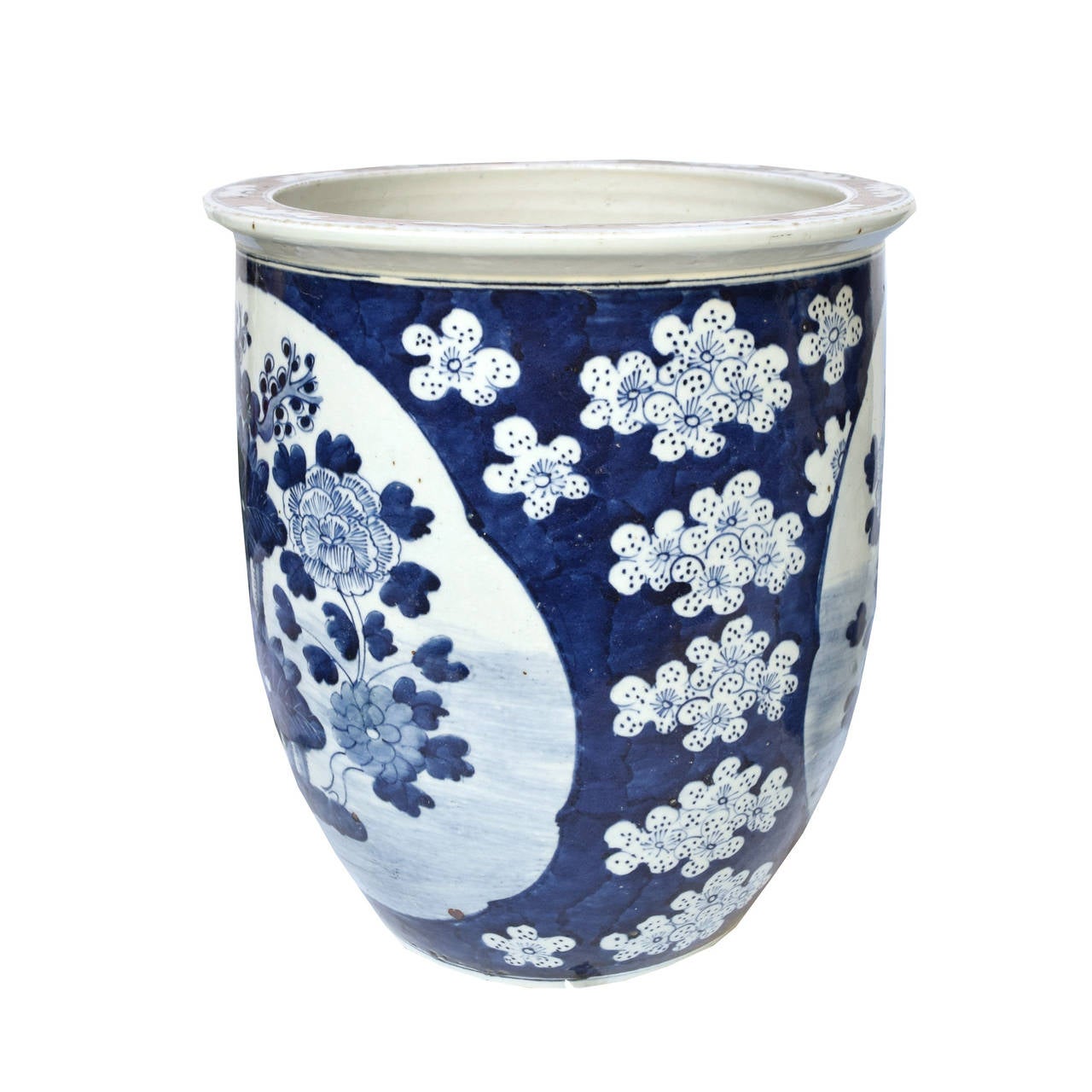 20th Century Pair of Chinese Blue and White Floral Scroll Pots
