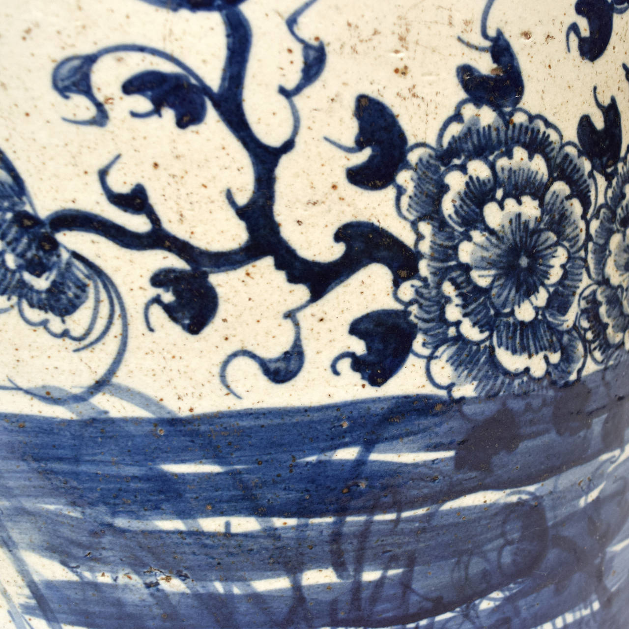 Chinese Blue and White Phoenix Water Pot In Excellent Condition In Chicago, IL