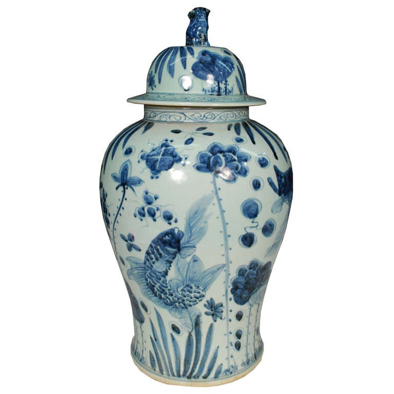 Pair of Chinese Blue and White Covered Fish Jars In Excellent Condition In Chicago, IL
