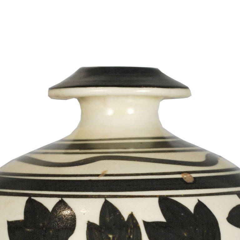 19th Century Chinese Meiping Peony Vase 1