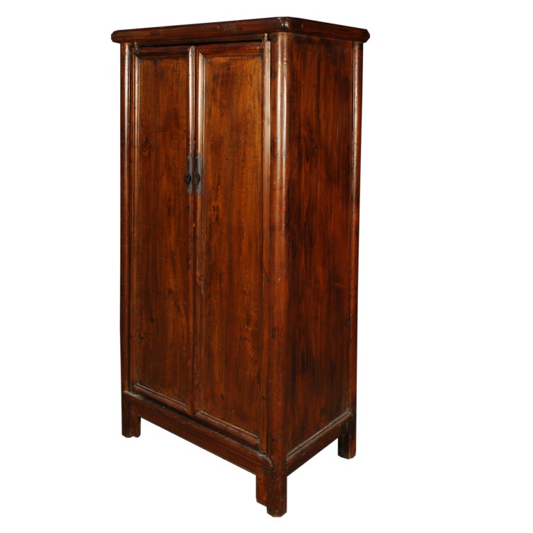 19th Century Chinese Tapered Cabinet In Excellent Condition In Chicago, IL