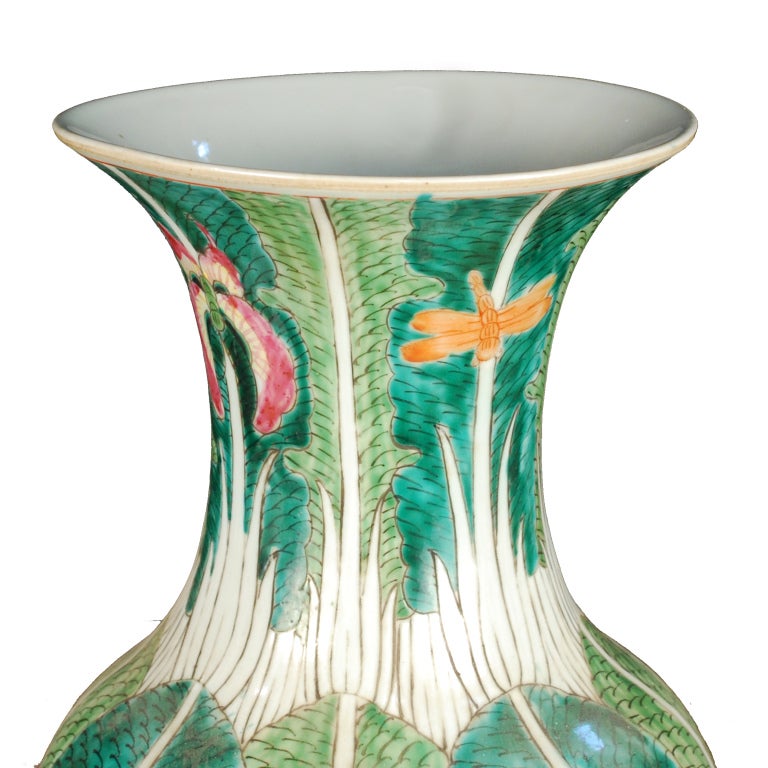 Pair of Early 20th Century Chinese Cabbage Vases In Excellent Condition In Chicago, IL