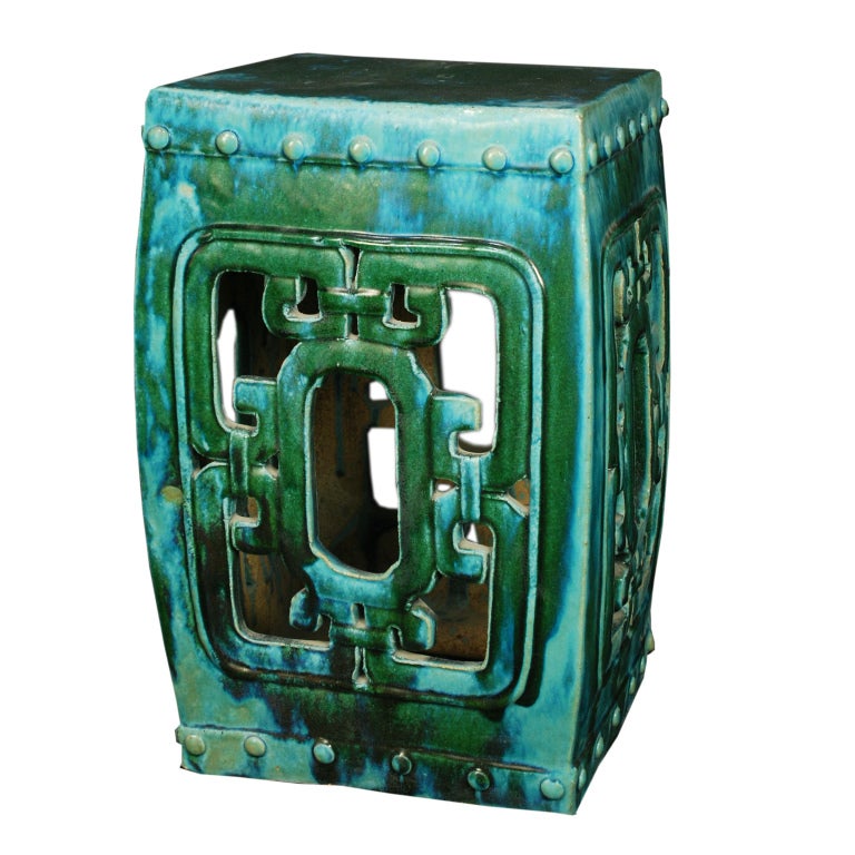 A 20th century Chinese green and turquoise glazed square garden stool with stylized crooked dragon sides.

Pagoda Red Collection #:  BJA062A


Keywords:  Stool, bench, chair, garden, outdoor, patio, side table, end, coffee, cocktail