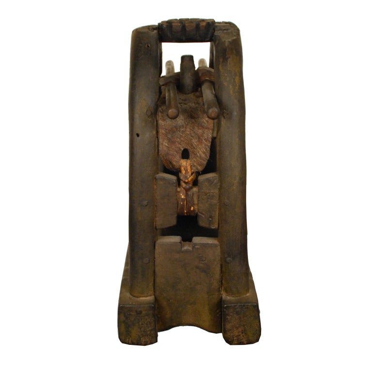 Early 20th Century Chinese Elephant Bell In Excellent Condition In Chicago, IL