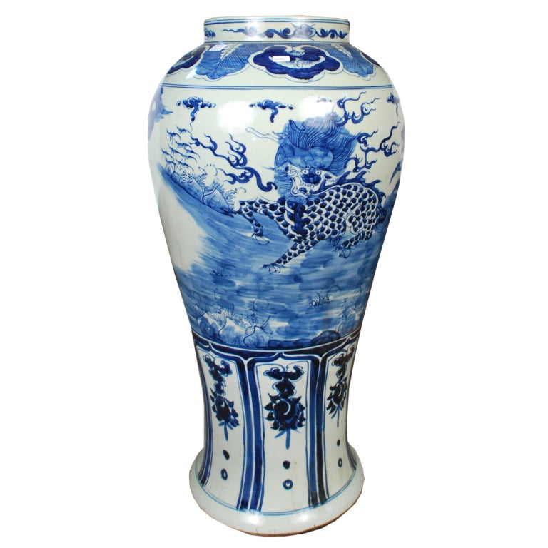 Boîte à gingembre chinoise bleue et blanche du 20ème siècle