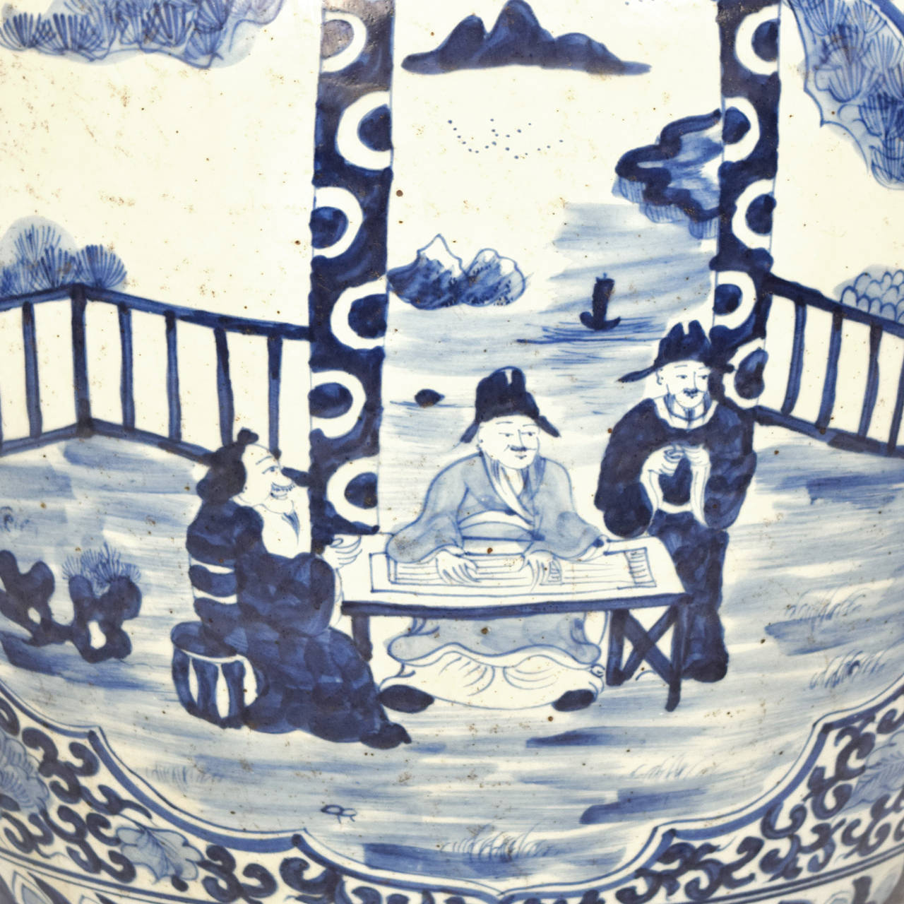 Blue and White Chinese Fish Bowl In Excellent Condition In Chicago, IL