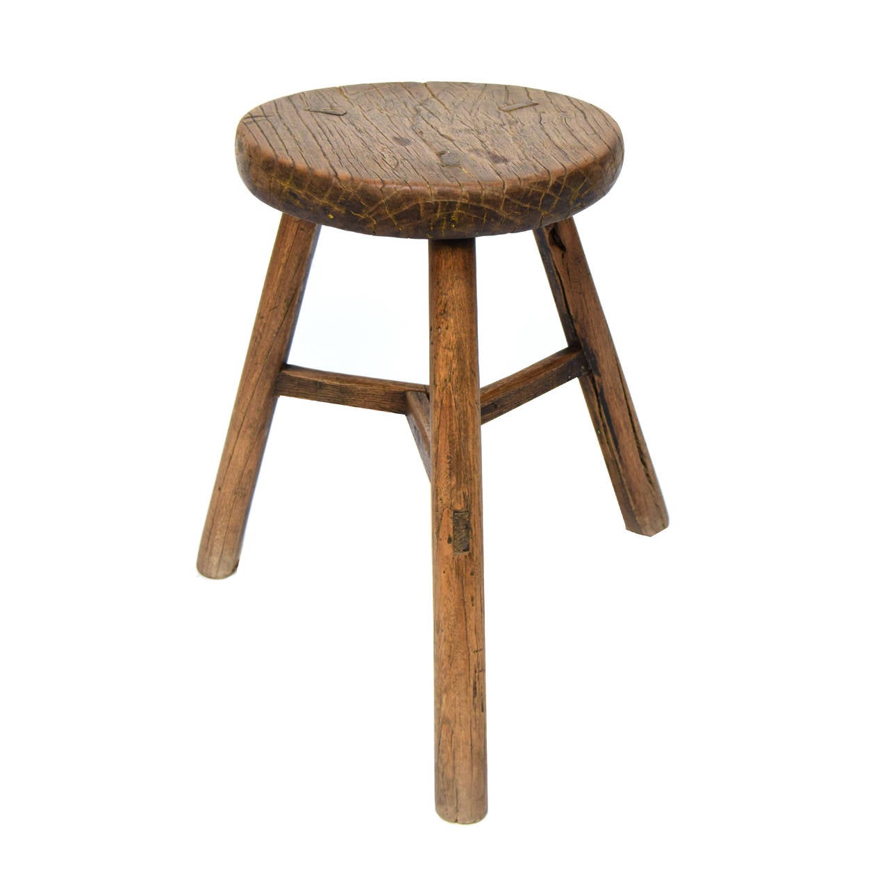 19th Century Chinese Three-Leg Round Stool In Excellent Condition In Chicago, IL