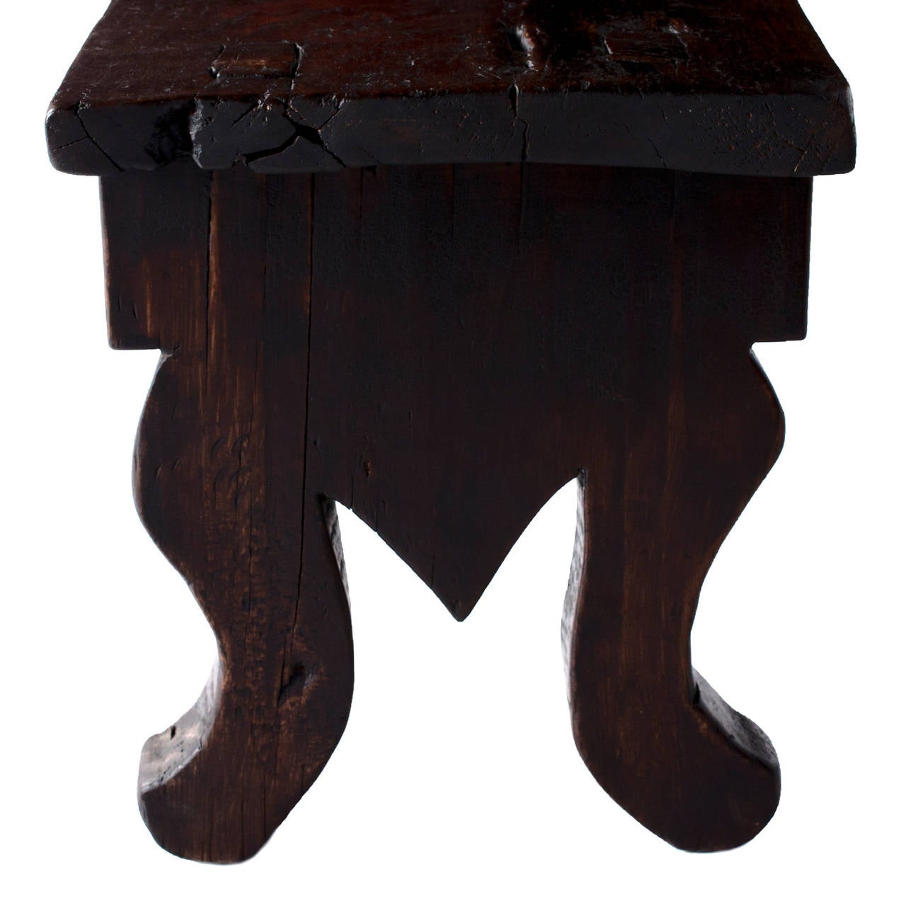 Primitive Elephant Trunk Bench In Excellent Condition In Chicago, IL