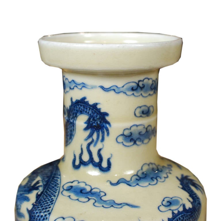 Porcelain 19th Century Chinese Rouleau Vase with Dragons Amidst Clouds