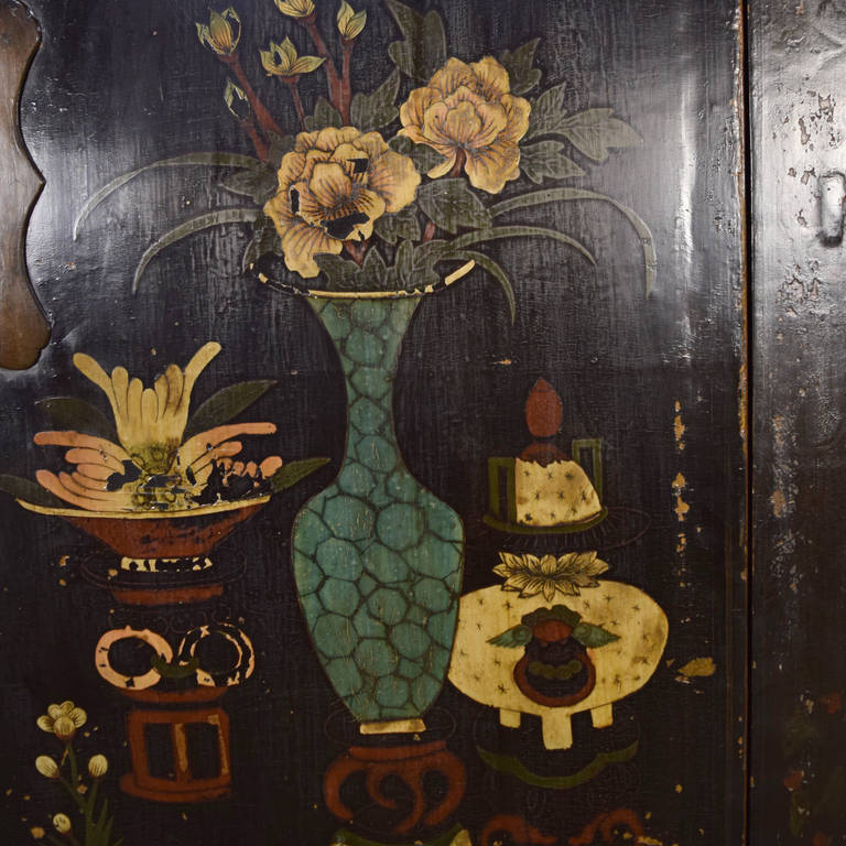 19th Century Chinese Black Lacquer Wucai Cabinet 1