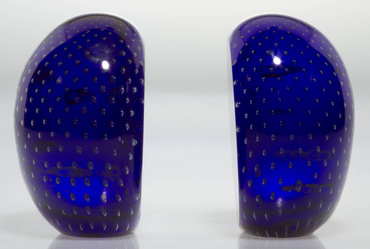 Pair of Venini Cobalt Blue Glass Bookends In Excellent Condition In Chicago, IL