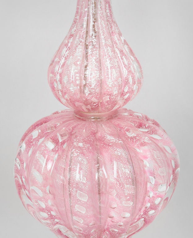 Pair of Rose Colored Murano Lamps In Excellent Condition In Chicago, IL