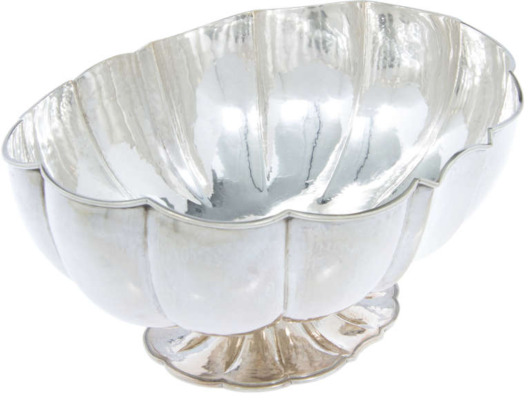 Buccellati Hand Hammered Bowl In Excellent Condition In Chicago, IL