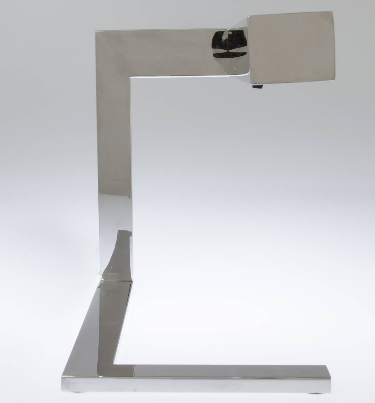 Chrome Geometric Desk Lamp by Milo Baughman In Excellent Condition In Chicago, IL
