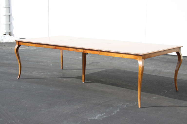 Custom Dining Table with Whiplash Legs and Four Extension Leaves In Good Condition In St. Louis, MO
