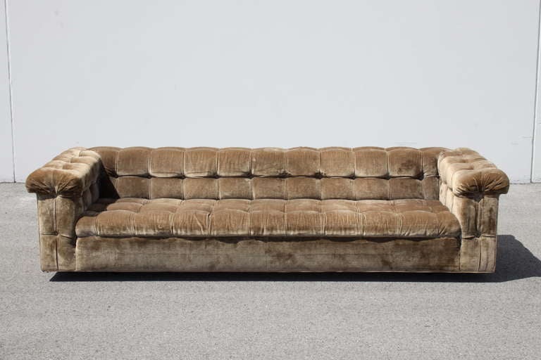 Tufted Chesterfield style sofa by Edward Wormley for Dunbar, Party Sofa, c. 1954, label, Original brown velvet
