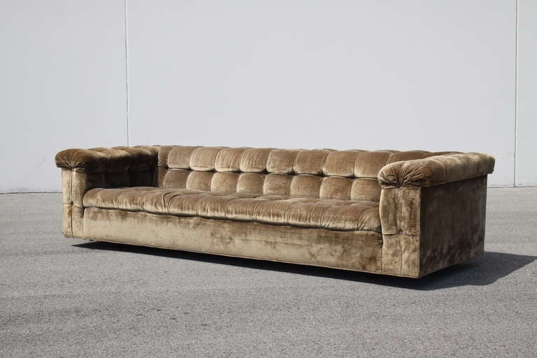 Edward Wormley for Dunbar Party Sofa model 5407 In Good Condition In St. Louis, MO