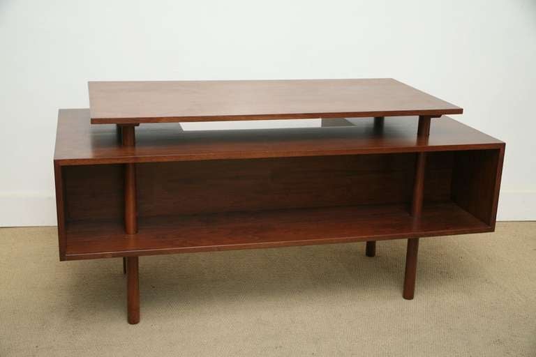 Milo Baughman for Glenn of California desk with floating top, bookshelf in front, file drawer on right side, two drawers on the left. Top measures 48.75