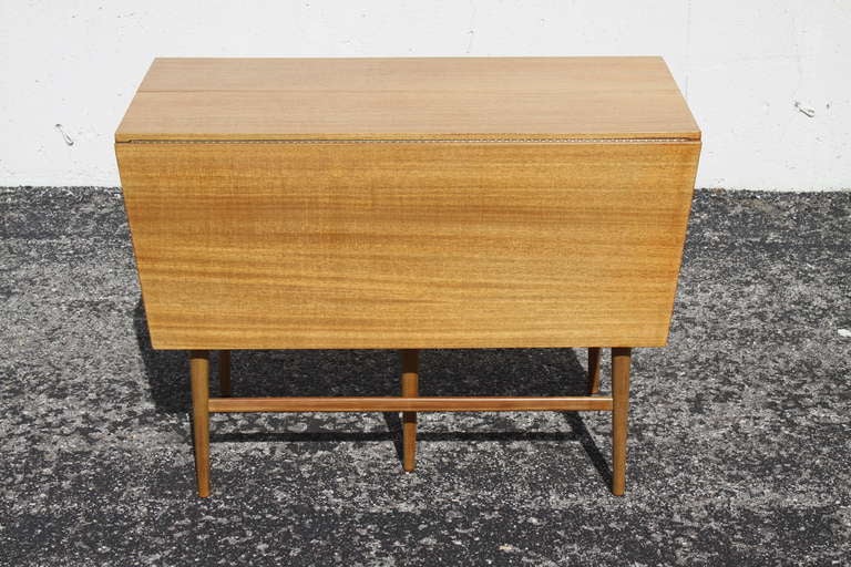 Mid-Century Modern McCobb Drop-Leaf Dining Table with Three Leaves For Sale