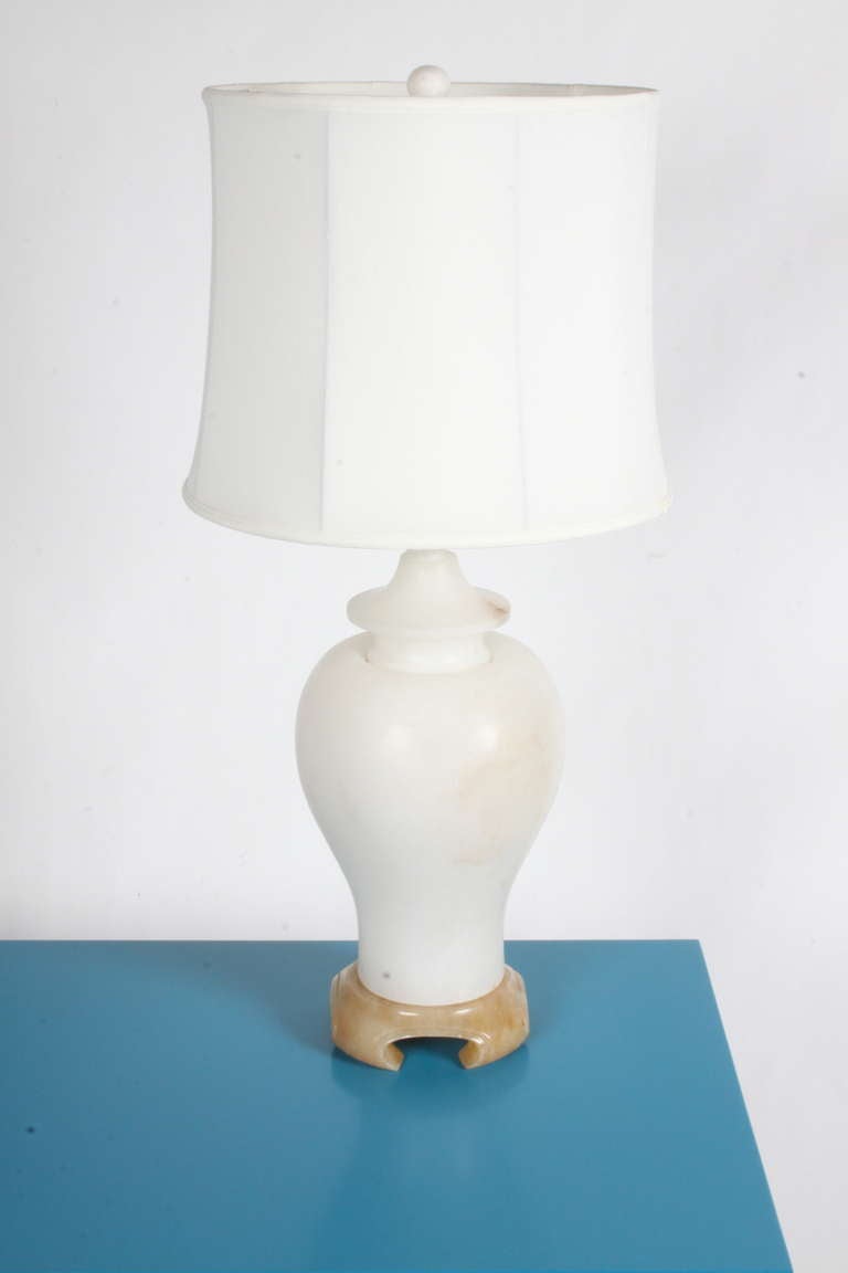 Mid-Century Modern Large Italian Mid-Century Alabaster Lamp For Sale