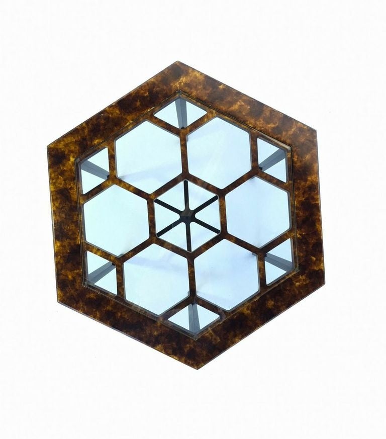 John Widdicomb Hexagonal Side Table In Good Condition In St. Louis, MO