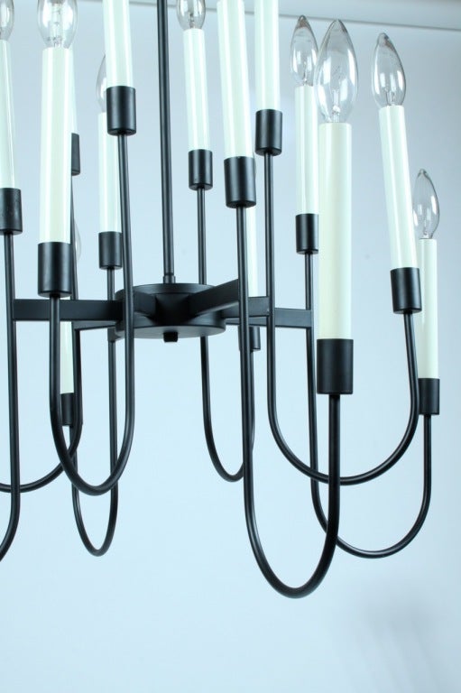 Lightolier Black Enamel Sixteen-Light Mid-Century Light Fixture In Excellent Condition For Sale In St. Louis, MO
