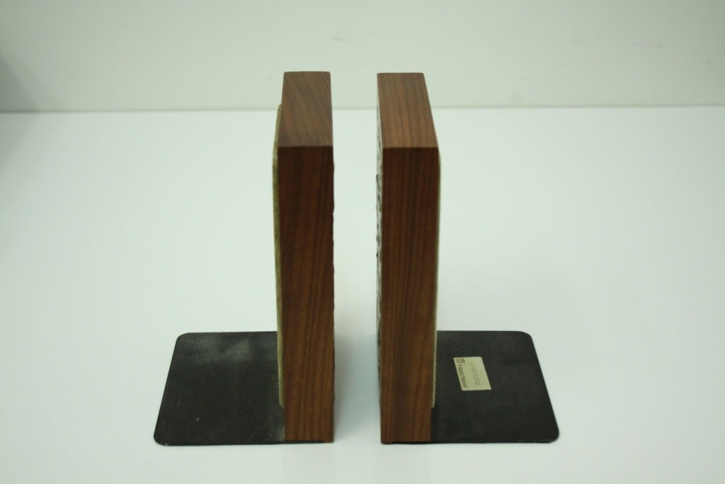 Mid-20th Century Jane and Gordon Martz bookends for Marshall Studios